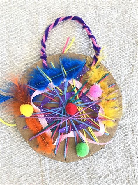 How To Make Amazing Circular Weavings For Kids The Artful Parent