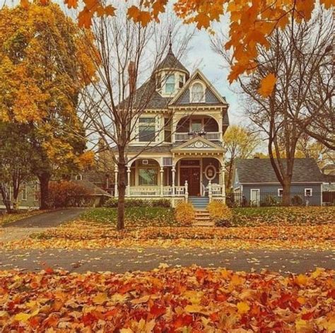 🍂witchy Autumns🌙 Victorian Homes Fall Pictures Autumn Scenery