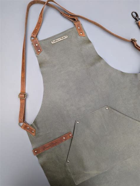 Cross Strap Apron Deluxe Leather Stalwart Crafts Uk