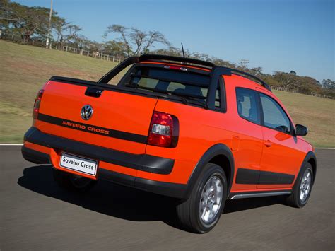 2014 Volkswagen Saveiro Cross Pickup Gets Crew Cab Version In Brazil