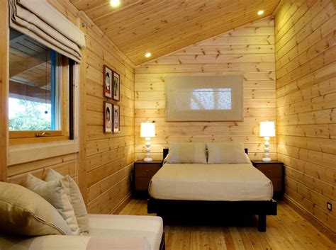 Contemporary wall & ceiling panelling. Arctic Forest Products, Inc | WALL & CEILING PANELLING