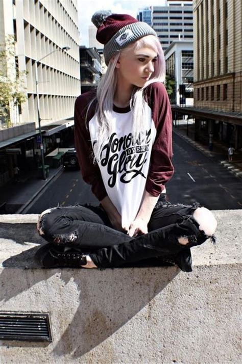 45 Flawless Skater Outfits For Girls