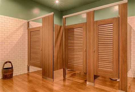 Ironwood Manufacturing Toilet Partitions And Louvered Bathroom Doors