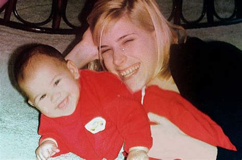 The sensitivity and cruelty of this case from the beginning, police faced pressure from the public and media to solve it. Son saved Rachel Nickell's boyfriend from committing ...