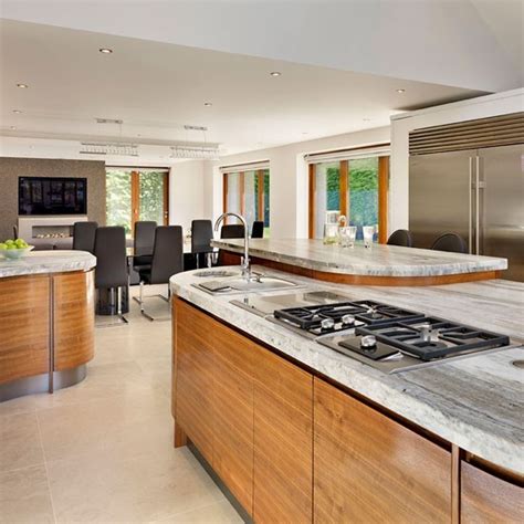 Family kitchen-diner with island trio | Family kitchen ...