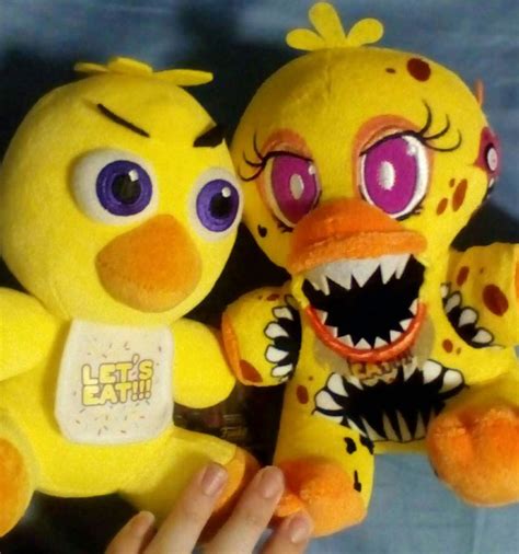 They Re Twisted Yet Cute Plush Review Five Nights At Freddy S Amino
