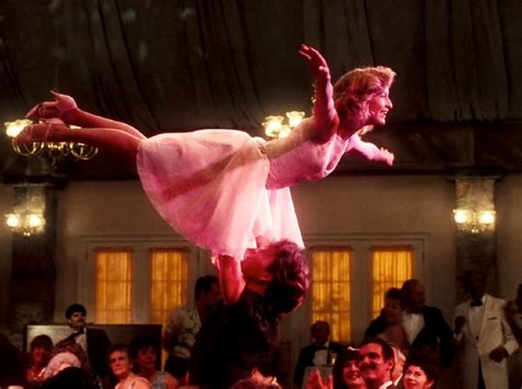 Jennifer Grey Dishes On Her Iconic Dirty Dancing Lift With Late