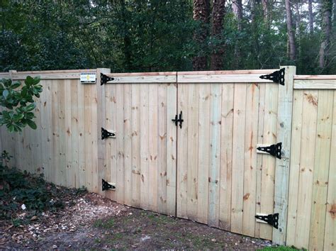 Custom Capped Privacy Fence Installed By Atlanta Fence Company Accent