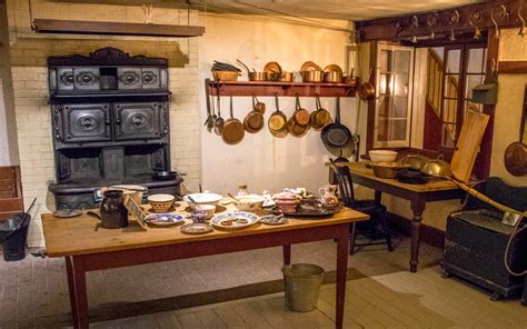 211 Dundurn Castle Kitchen Ive Been Bit Travel Blog