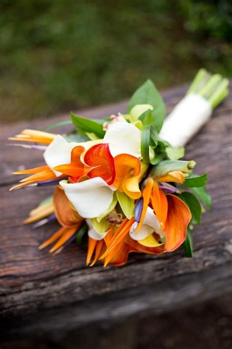 Wedding Flower Ideas For Outdoor Weddings Tropical Bridal Bouquet