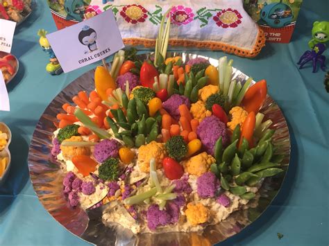 Perfect snack boxes for mermaid lovers. Coral reef/ coral chunks vegetable display. | Mermaid ...