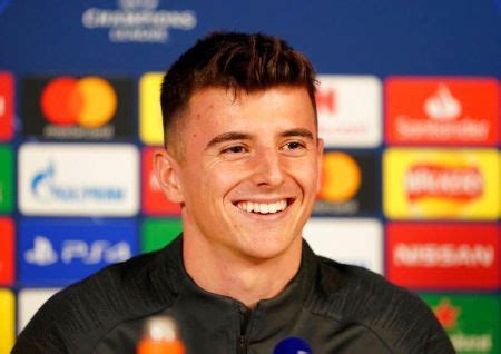 Mason tony mount date of birth: Mason Mount Bio: Stats, Salary, Instagram, Clubs Wiki