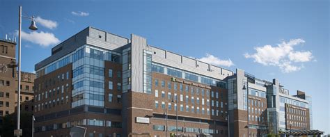 Torontos Sunnybrook Hospital Declares Covid 19 Outbreak In Surgical Unit