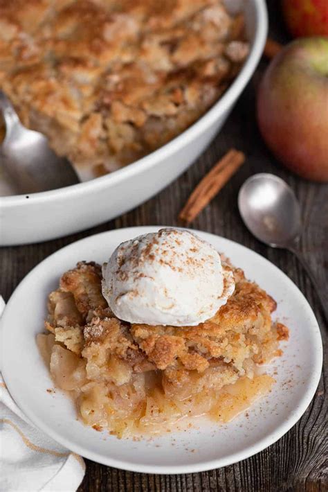 Apple Cobbler Is One Of The Easiest And Most Delicious Fall Desserts