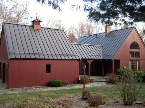 Aluminum Standing Seam Metal Roof In Canton Ct Farmhouse Exterior