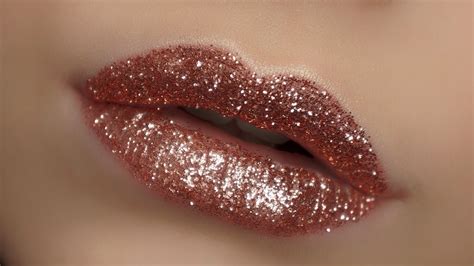 Rose Gold Glitter Lips Tutorial Youtube