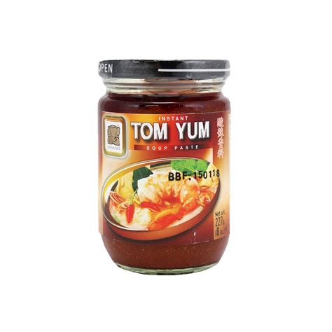 Enjoy tom yum soup and other creative tom yum dishes anytime with this easy thai tom yum paste. Chang Instant Tom Yum Paste 227g Thai Tom Yum Paste