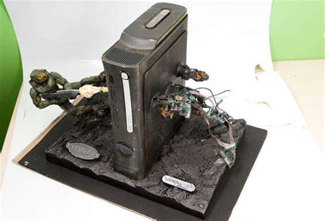 Awesome Halo Xbox 360 Console Mod