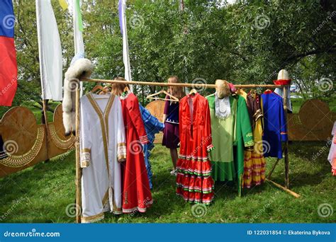Sabantui Celebration In Moscow Traditional Dresses Offered To Take