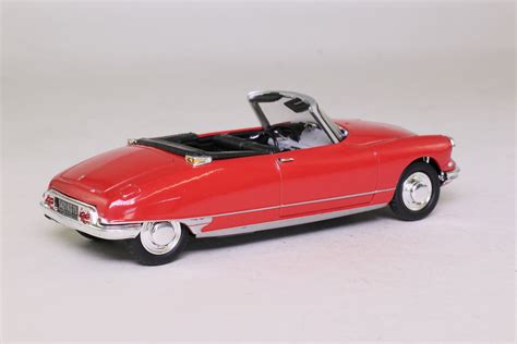 We did not find results for: Atlas Editions; Citroen DS19; 1961, Open Cabriolet; Red 120126