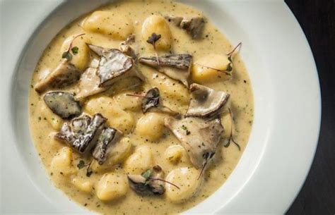 The culture of wellness is an intrinsic part. 20 receitas com queijo grana padano para aproveitar todo ...