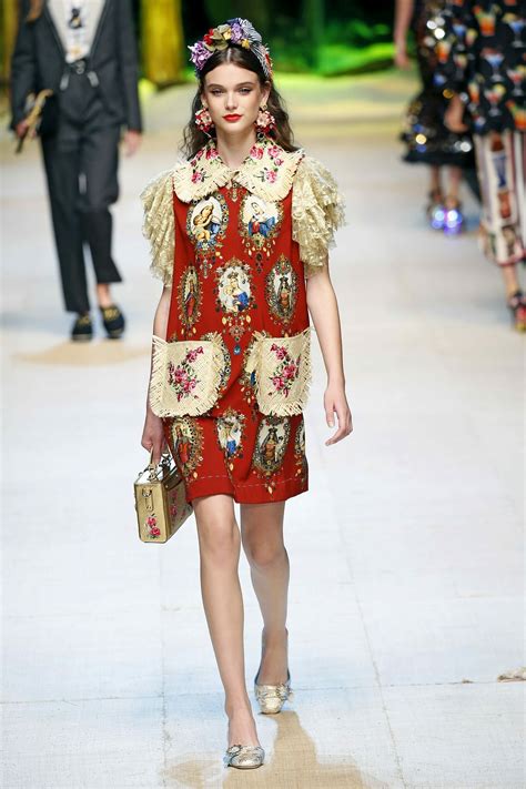 Dolce And Gabbana Ready To Wear Fashion Show Collection Spring Summer