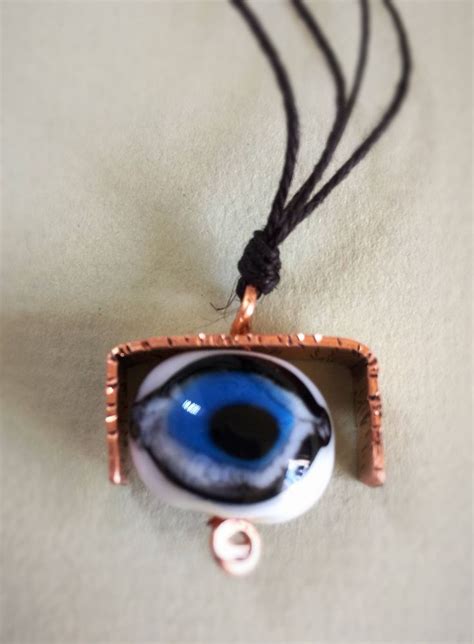 On Sale 30 Glass Eyeball In Copper Pendant Etsy Glass Eyeballs Copper Pendants Evil Eye