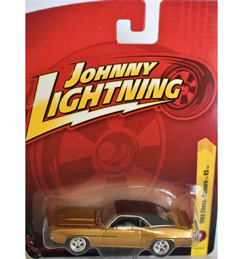 Johnny Lightning Forever 64 1969 Chevrolet Camaro Rs Global Diecast