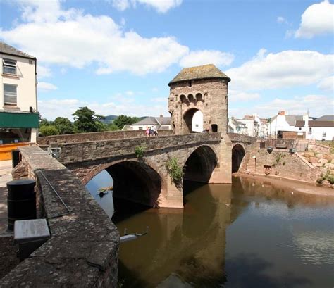 Monnow Bridge Monmouth Wales Is The Sole Remaining Mediaveval