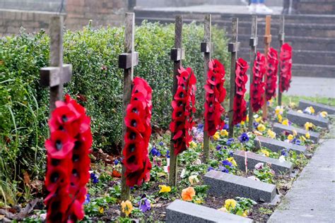 Remembrance Sunday Services Take Place In Stamford Bourne Oakham And