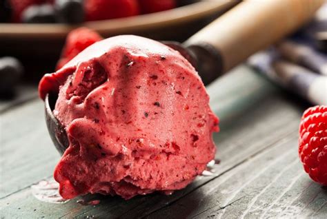 Free Ice Cream Class Learn Traditional And Modernist Techniques Berry Sorbet Recipe Sorbet