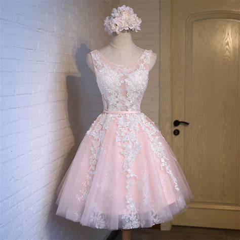Charming A Line Lace Pink Cocktail Dresses Sleeveless Scoop Neck Applique Sashes New Arrival
