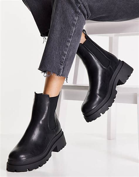 asos design archer chunky chelsea boots in black asos