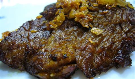 Diamkan daging dalam lemari es, hingga semua bumbu meresap pada daging. Empal Gepuk Daging Sapi - Aprilia Pramuningtyas