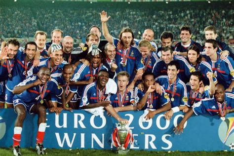 Le dernier titre majeur de l'équipe de france de foot remporté sur un il y a 15 ans trezeguet offrait le championnat d'europe aux bleus. Les plus beaux moments du sport français - Page 5 sur 25 ...