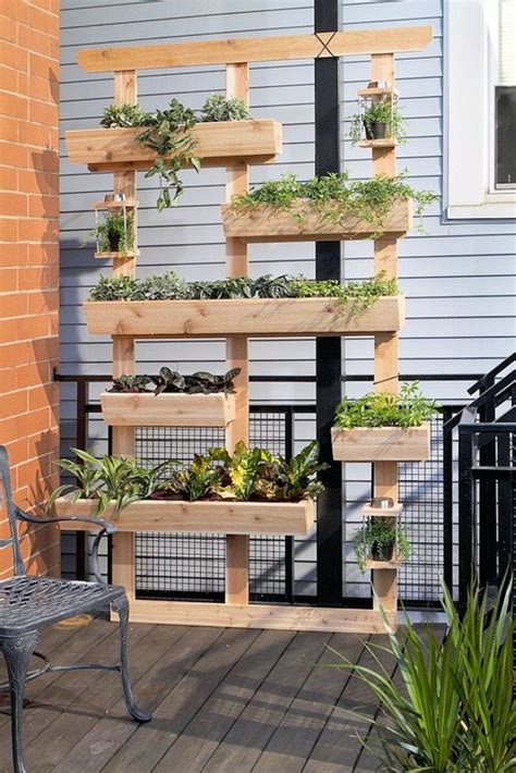 5 Clever Vertical Herb Garden Ideas Worth Doing While Saving Up Space