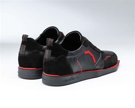 Darts Shoe Full Leather Blackred Darts Sneaker Triple20® Darts