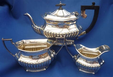 Frederick Wilson And Co ~ Sheffield Silver Plate Antique 3 Piece Tea Set