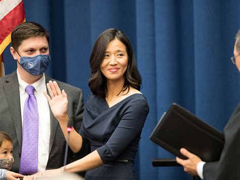 Michelle Wu Sworn In As Bostons Mayor In Historic Milestone Bloomberg