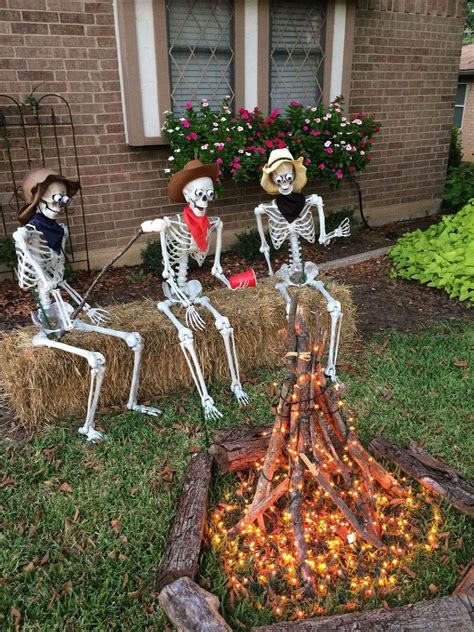 Easy adorable homemade halloween decorations. Pin by Ethel Graham on Halloween | Easy halloween decorations, Halloween yard decorations ...