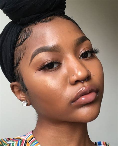 Pin By Srreddie🌼 On Tingsssss Septum Piercing Black Girl Face