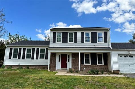 17209 Chiswell Rd Poolesville Md 20837 Mls Mdmc2090564 Redfin