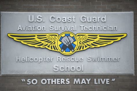 Coast Guard Will Graduate Your 1 000th Rescue Swimmer In Elizabeth City