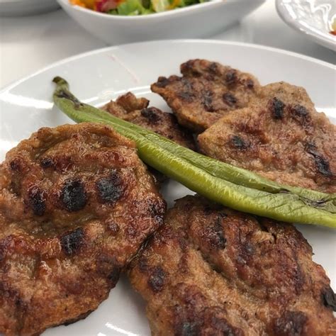 Konumlara göre dağılımı, en çok köfteci yusuf olan şehirler gibi bilgiler. KÖFTECİ YUSUF MAVİŞEHİR KARŞIYAKA İZMİR MENÜ FİYAT LİSTESİ ...