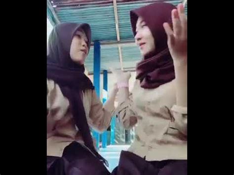 lesbi indo