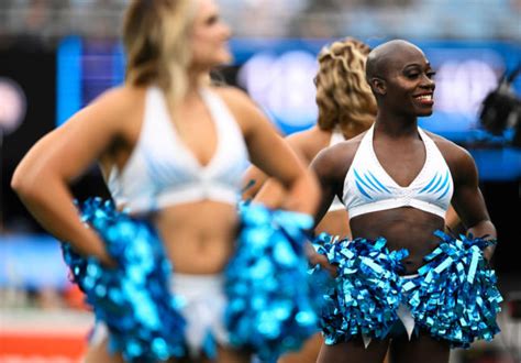Nfls First Openly Trans Cheerleader Justine Lindsay Receives More Love Than Hate In Rookie Year