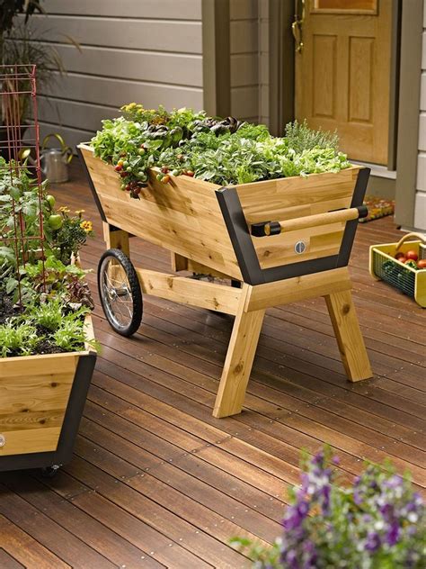 Cut a piece of landscape fabric or screen to the same size as the bottom of the planter box. Admirable DIY Wood Planter Box Ideas — TERACEE