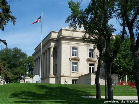 Picture Of Liberty Memorial Building North Dakota State Capitol