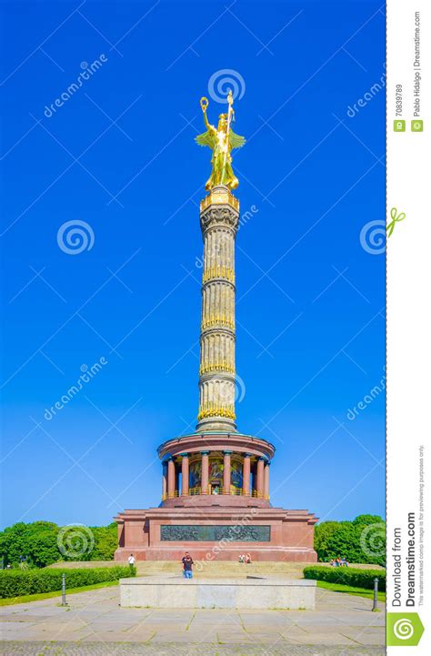 Berlin Germany June 06 2015 Golden Statue In The Top Of The Column In Tiergarten Park In