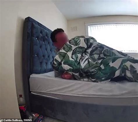 Bedroom Camera Catches Stranger Breaking Into A Woman S Home And Going To Sleep In Her Bed Video